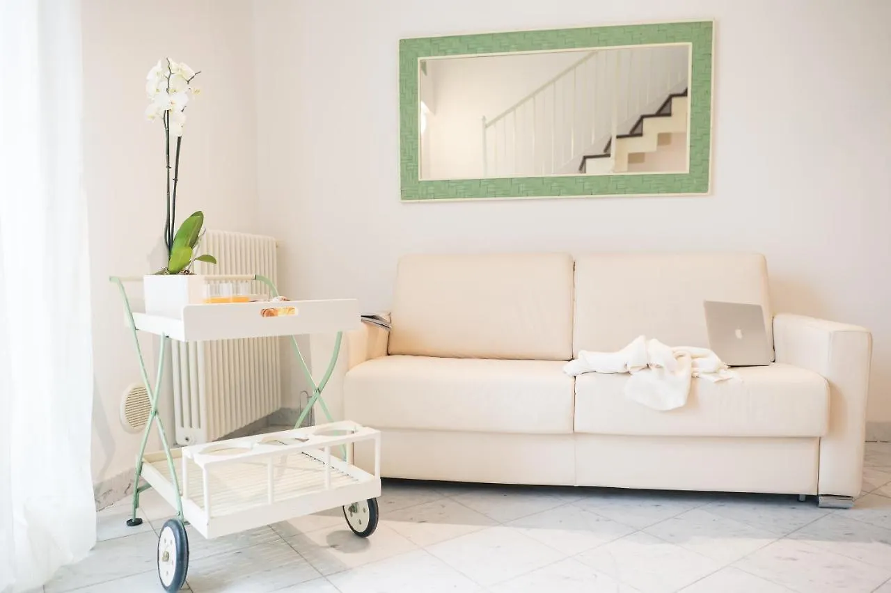 Corte Lotti Charming Loft Pietrasanta Italy